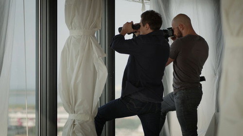 Episode 1519 still