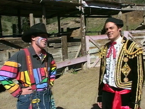 Jackass Season 2 Episode 8 - The Matador