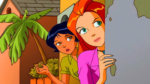 Totally Spies! Season 1 Episode 8 - The Fugitives