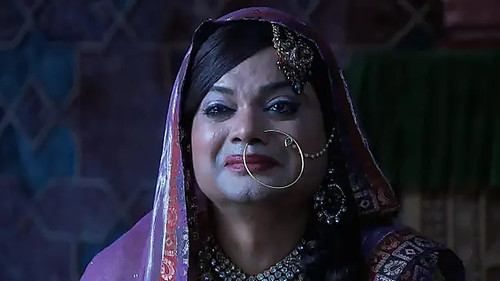 Hamida asks Jalal to be fair with Anga still