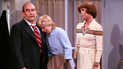 The Mary Tyler Moore Show Season 6 Episode 15 - What Do You Want to Do When You Produce?