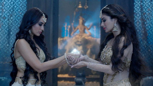 Naagin Season 3 Episode 103 - The Ultimate War For The Naagmani!