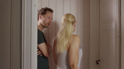 Neste sommer Season 3 Episode 7 - Breakup & Local Shop