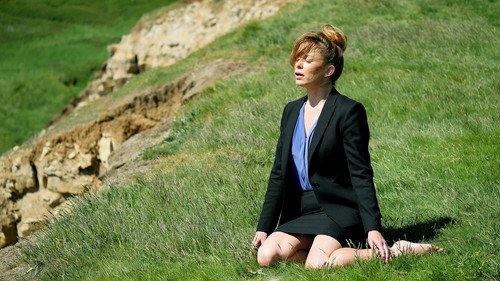 Keeping Faith Season 1 Episode 3 - Episode 3