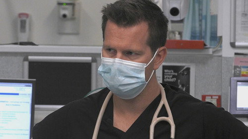 24 Hours in A&E Season 31 Episode 1 - The Fighter