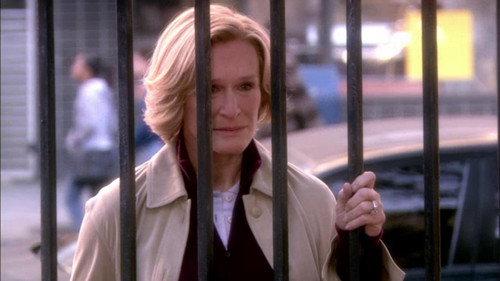 Damages Season 2 Episode 8 - They Had to Tweeze That out of My Kidney