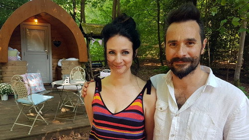 Four in a Bed Season 15 Episode 23 - Hollington Park Glamping