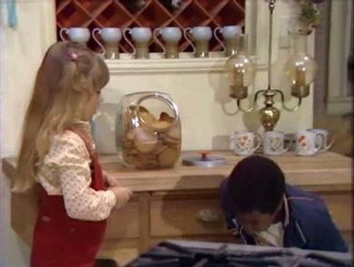 Diff'rent Strokes Season 2 Episode 2 - Arnold's Girlfriend (2)