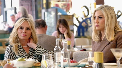 The Real Housewives of Orange County Season 18 Episode 16 - Sunday Roasted