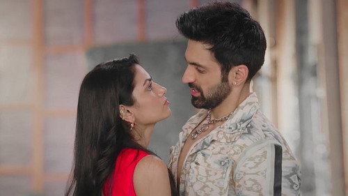 Amruta quits her job still