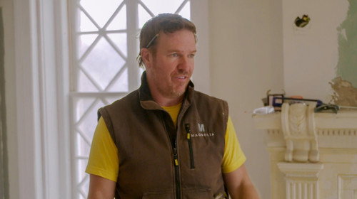 Fixer Upper Season 1 Episode 2 - Young Family Takes On History