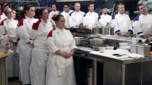 Hell's Kitchen Season 8 Episode 1 - 16 Chefs Compete