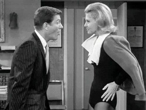 The Dick Van Dyke Show Season 3 Episode 24 - How to Spank a Star