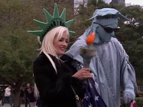 The Girls Next Door Season 1 Episode 12 - I'll Take Manhattan