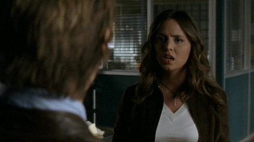 Tru Calling Season 1 Episode 20 - Two Weddings and a Funeral