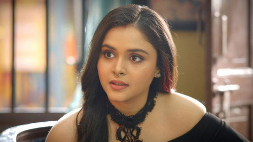 E1275. Shanaya Stops The Transfer still