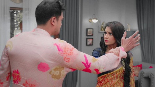 Kaise Mujhe Tum Mil Gaye Season 1 Episode 21 - Rajeev questions Amruta's character