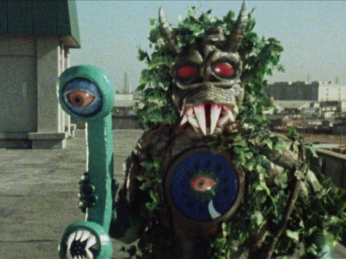 Kamen Rider Season 7 Episode 20 - To Your House! Dogma's Phone Rings Tonight