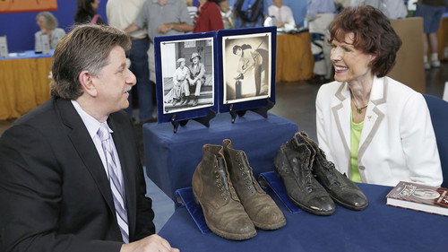 Antiques Roadshow Season 18 Episode 14 - Anaheim (Hour Two)
