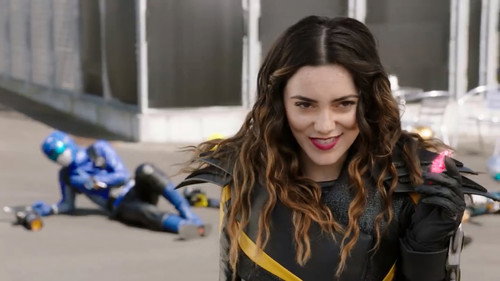 Power Rangers Season 26 Episode 16 - Seeing Red