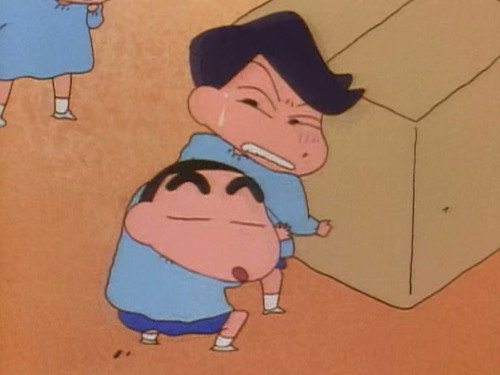 Shin Chan Season 1 Episode 55 - A Typhoon Comes Around