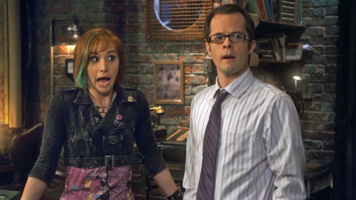 Warehouse 13 Season 2 Episode 5 - 13.1