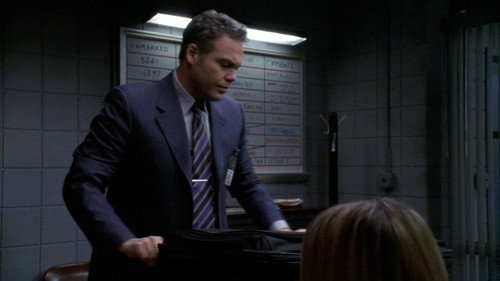 Law & Order: Criminal Intent Season 4 Episode 11 - Gone