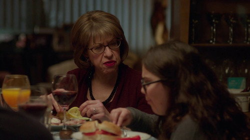 Difficult People Season 1 Episode 4 - The Courage of a Soldier