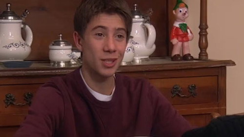 A Doctor in the Family Season 3 Episode 9 - Thirty for Everyone... or Almost / You'll Give Me a Heart Attack