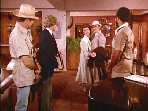 Simon & Simon Season 4 Episode 8 - Break a Leg, Darling
