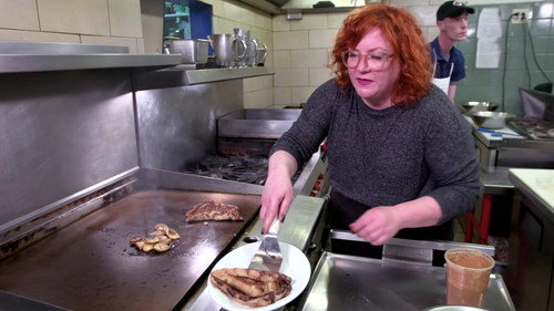 Diners, Drive-Ins and Dives Season 33 Episode 6 - Triple D Nation: Something Sweet