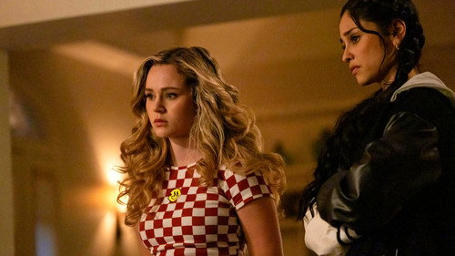 DC's Stargirl Season 3 Episode 12 - Frenemies - Chapter Twelve: The Last Will and Testament of Sylvester Pemberton