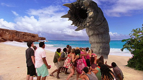 Pair of Kings Season 2 Episode 22 - Beach Party Maggot Massacre