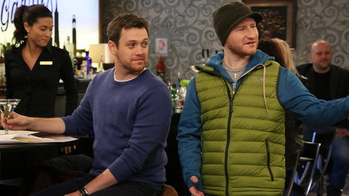 Anger Management Season 2 Episode 25 - Charlie and the Airport Sext