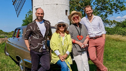 Celebrity Antiques Road Trip Season 12 Episode 10 - Amanda Barrie v Stephanie Beacham