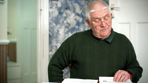 Rip Off Britain Season 17 Episode 18 - I had to do the maths to prove my energy company wrong