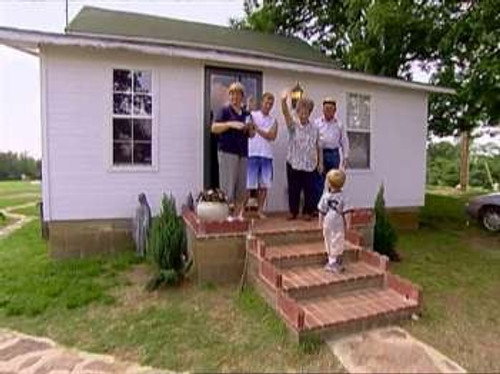 The Simple Life Season 1 Episode 7 - Good-bye and Good Luck a.k.a. Goin' Home