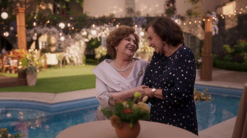 Una Familia Complicada Season 1 Episode 8 - Episode 8