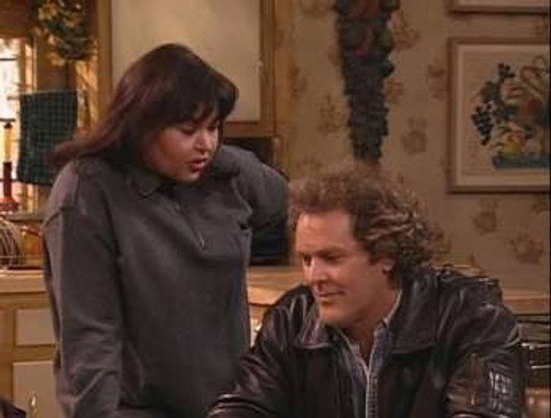 Roseanne Season 5 Episode 18 - Lose a Job, Winnebago