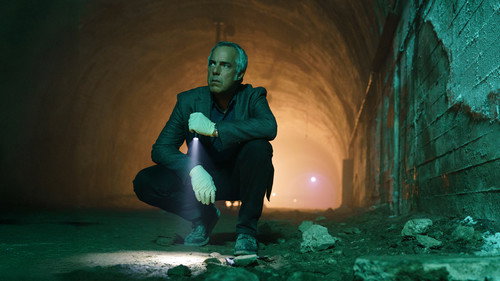 Bosch Season 4 Episode 9 - Rojo Profundo
