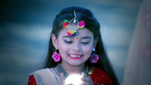 Taamsi Gets The Naagmani! still