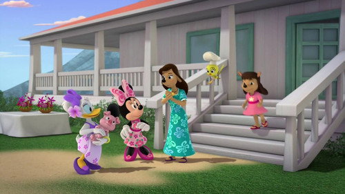 Mickey and the Roadster Racers Season 1 Episode 12 - Happy Hula Helpers!