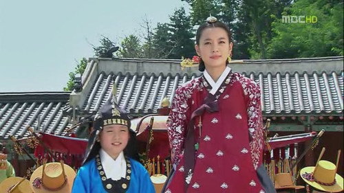 Jewel in the Crown Season 1 Episode 46 - Dong Yi and Her Son Come Back to The Palace