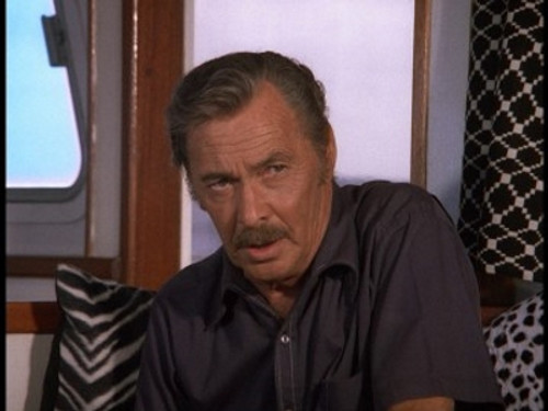 Hawaii Five-O Season 4 Episode 19 - While You're At It, Bring In The Moon