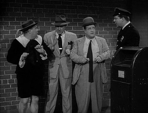 The Abbott and Costello Show Season 2 Episode 17 - The Tax Return