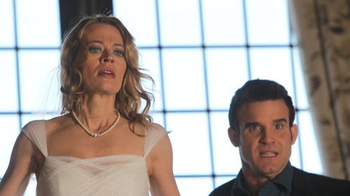 Warehouse 13 Season 3 Episode 4 - Queen for a Day