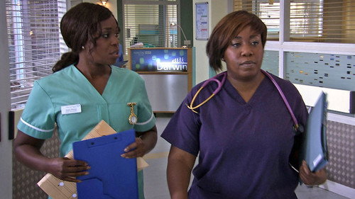 Holby City Season 17 Episode 18 - Love Divided by Three
