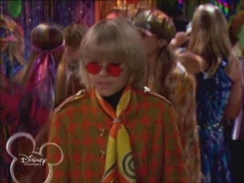 The Suite Life of Zack & Cody Season 2 Episode 30 - Club Twin