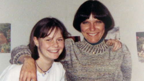 48 Hours Season 38 Episode 31 - My Mother's Murder Trials (1)