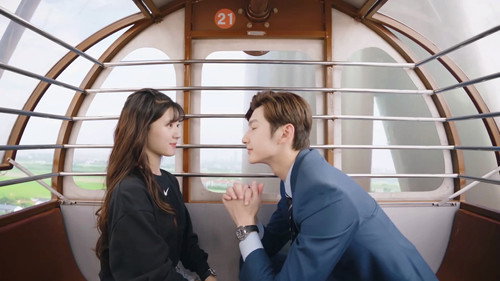 Please Feel At Ease Mr. Ling Season 1 Episode 15 - Episode 15